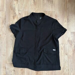 Figs Black Women’s Scrub Top Technical Collection Sz L Adjustable sleeve